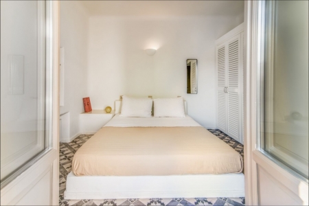 sunhaus_santorini_split_apartment_1