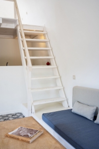 sunhaus_santorini_split_apartment_21